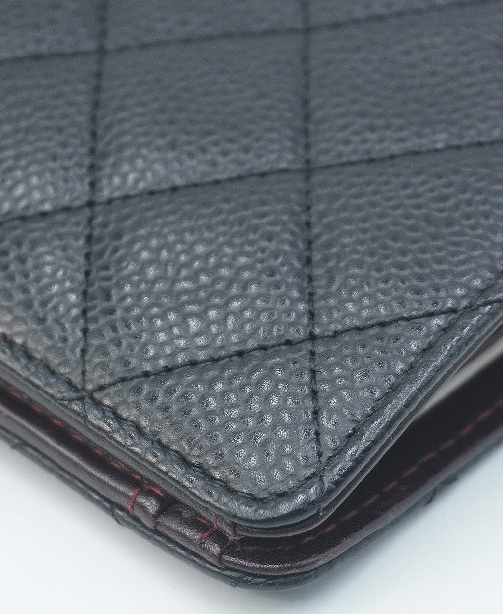 Caviar Quilted Yen Bifold Wallet Black