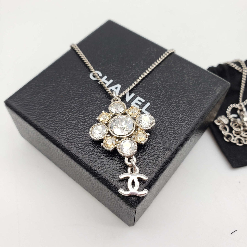 CHANEL CC with stone Necklace Silver Color
