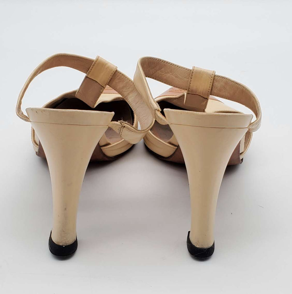 Chanel Cream Shoes / Sandal