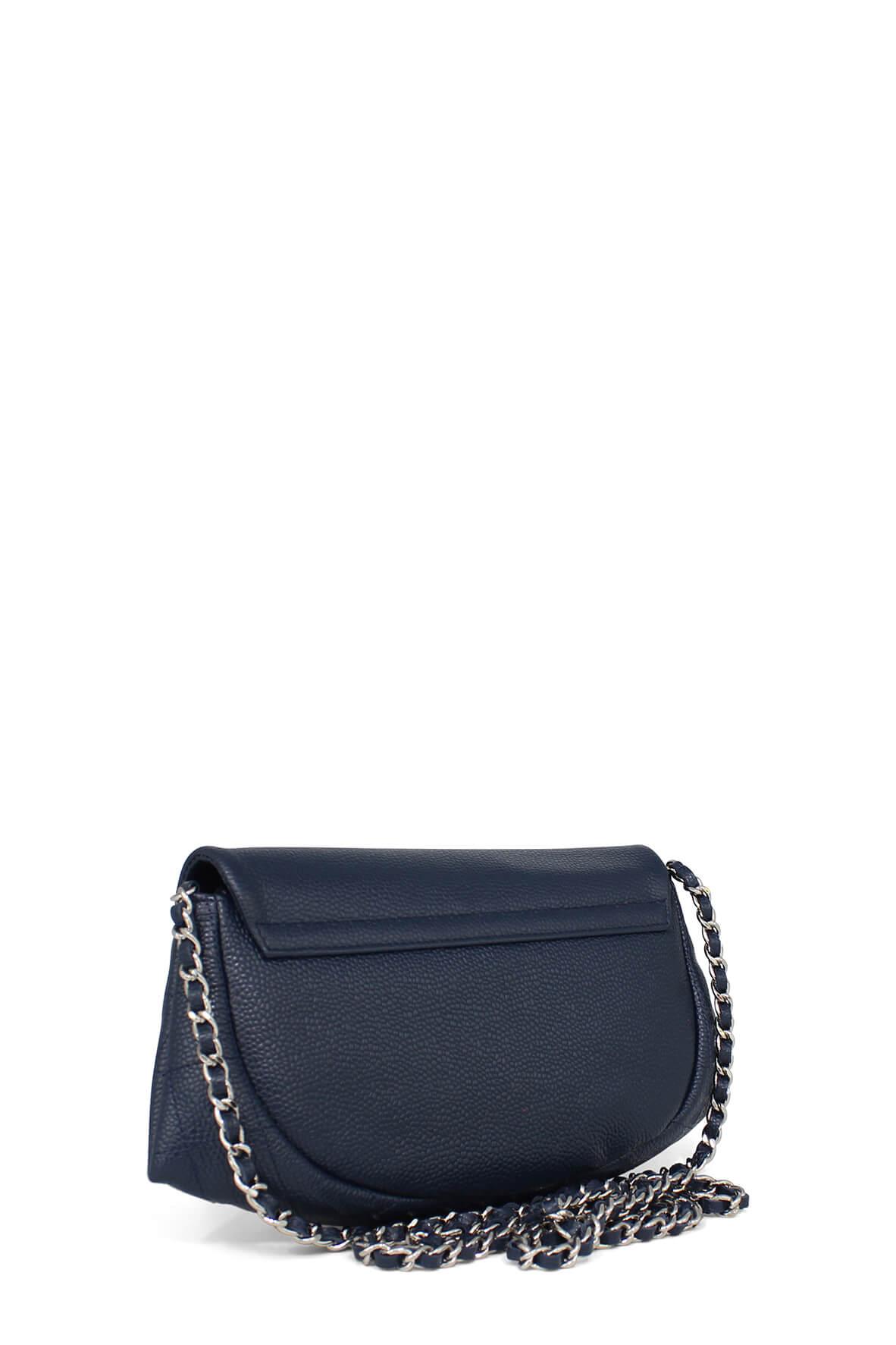 Half Moon Wallet on Chain Navy