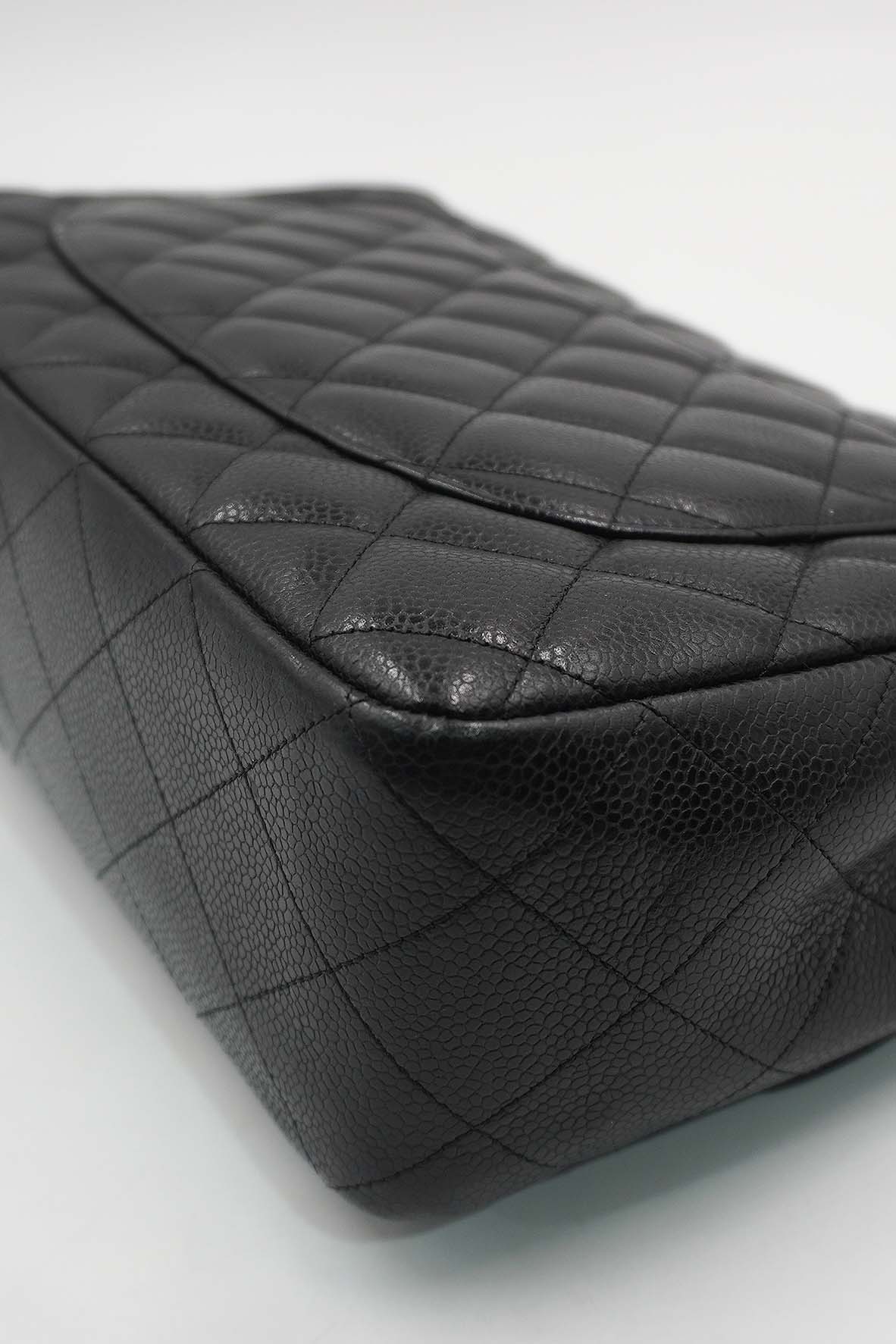 Jumbo Classic Single Flap Caviar SHW Black