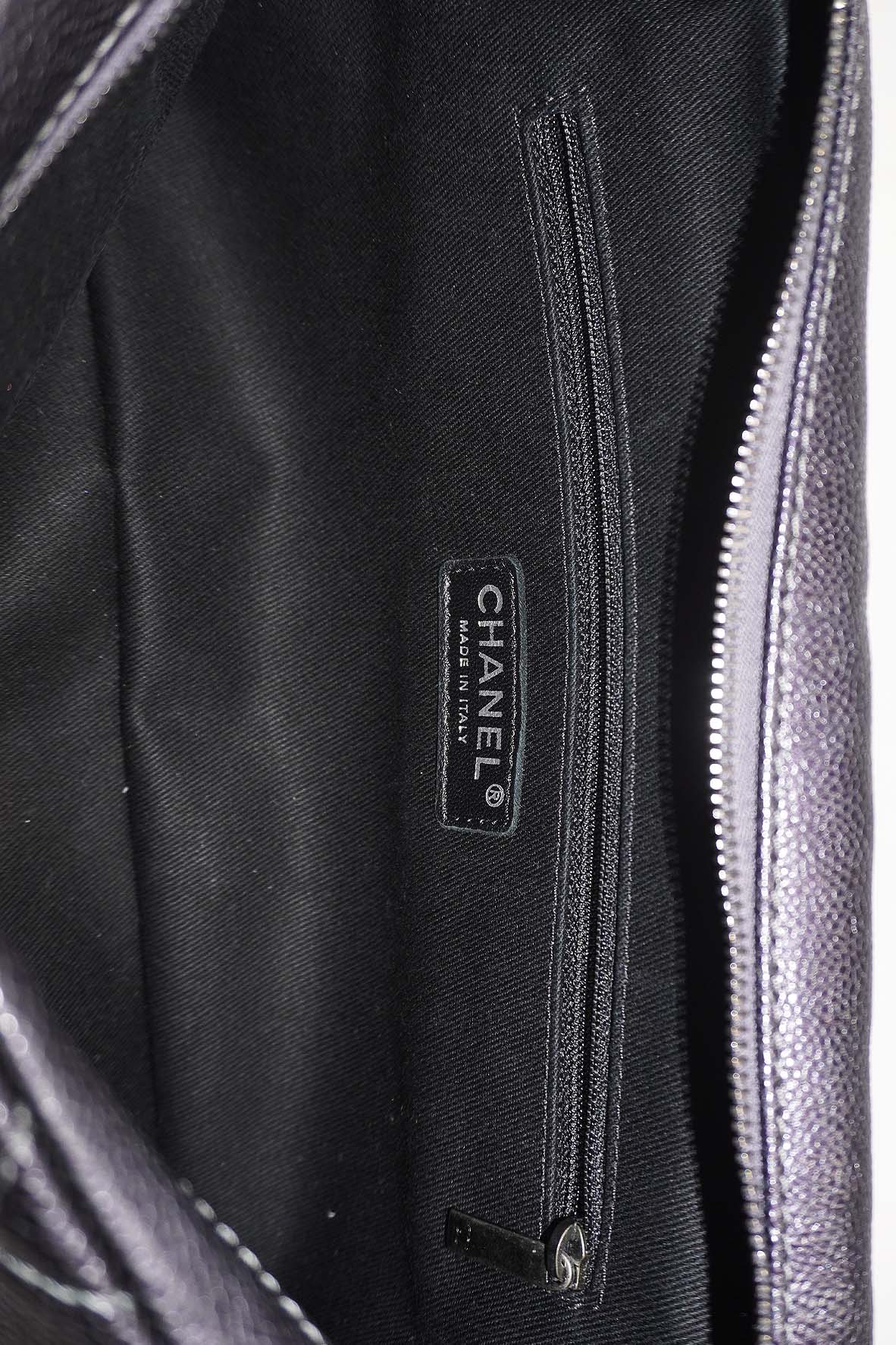Jumbo Quilted Caviar Easy Flap Bag Metallic Grey