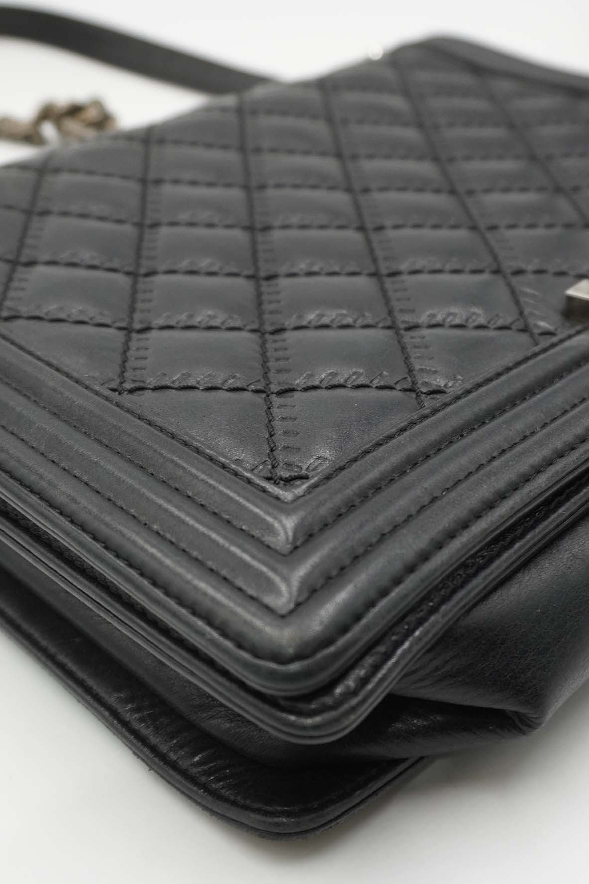 Large Classic Quilted Boy Silver Hardware Black