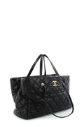 Large Quilted Retro Chain Shopping Tote Black