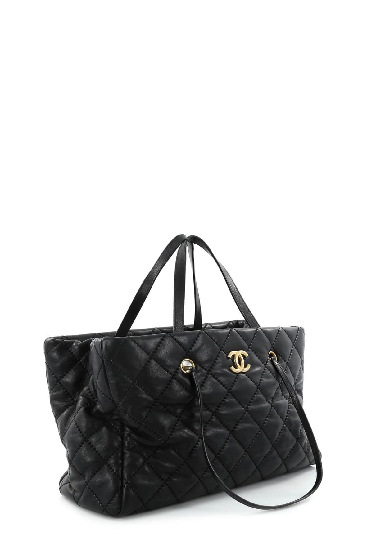 Large Quilted Retro Chain Shopping Tote Black