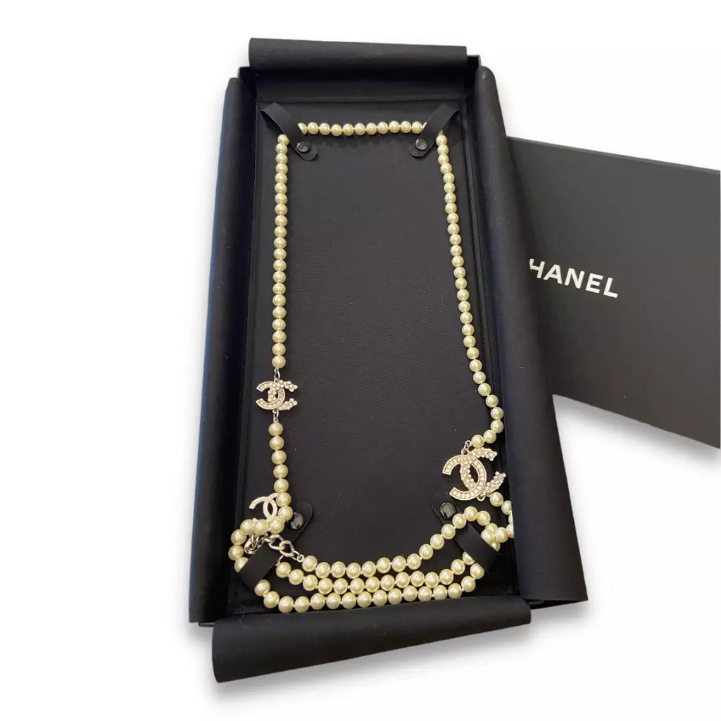 CHANEL LONG PEARLS CC NECKLACE