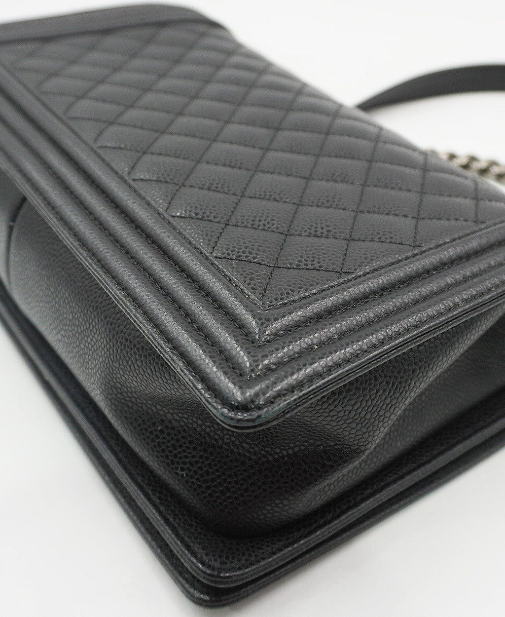 Medium Caviar Boy Black