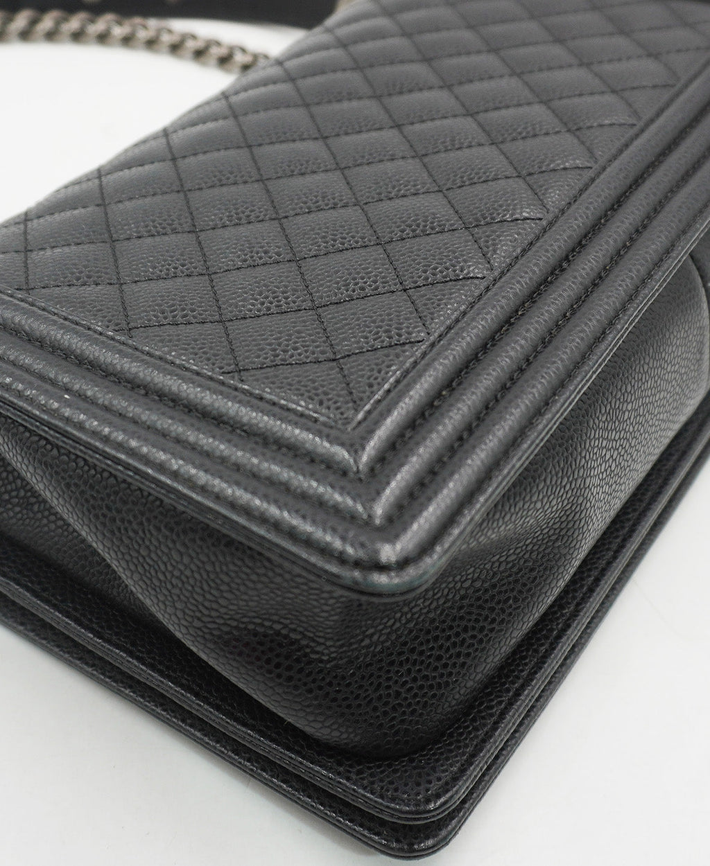 Medium Caviar Boy Black