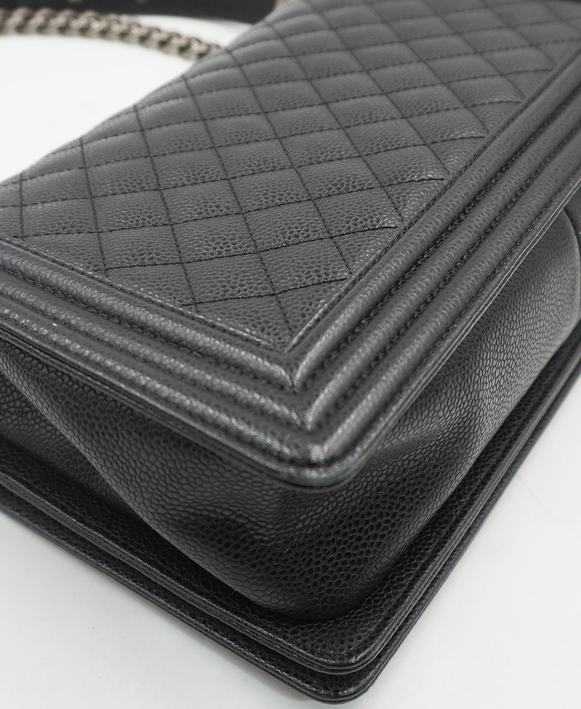 Medium Caviar Boy Black