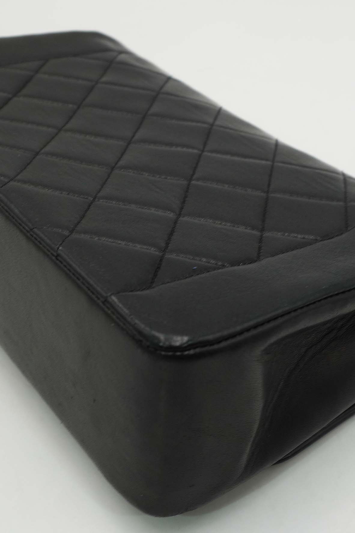 Medium Diana Flap Bag Lambskin Black