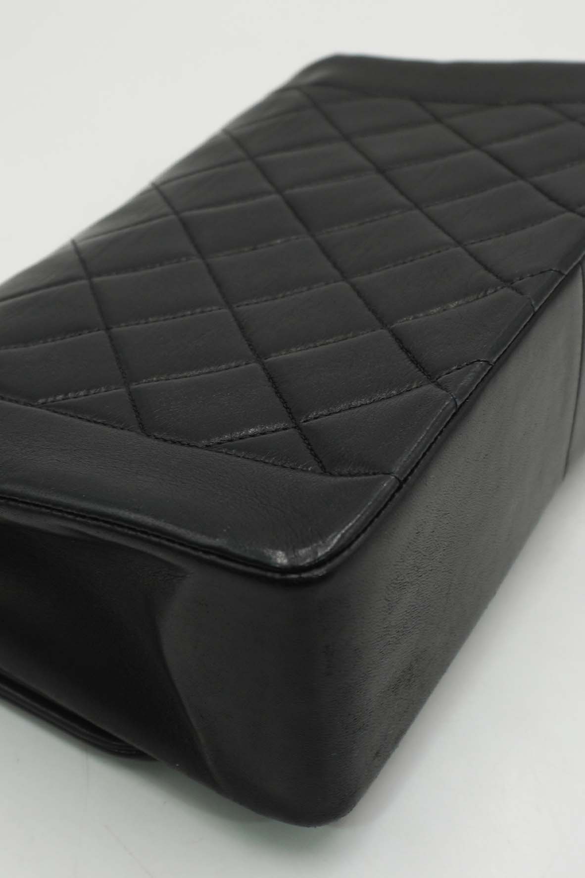 Medium Diana Flap Bag Lambskin Black