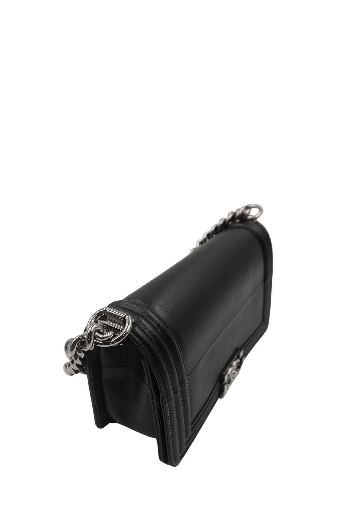 Medium Original Clasp Boy Bag Black