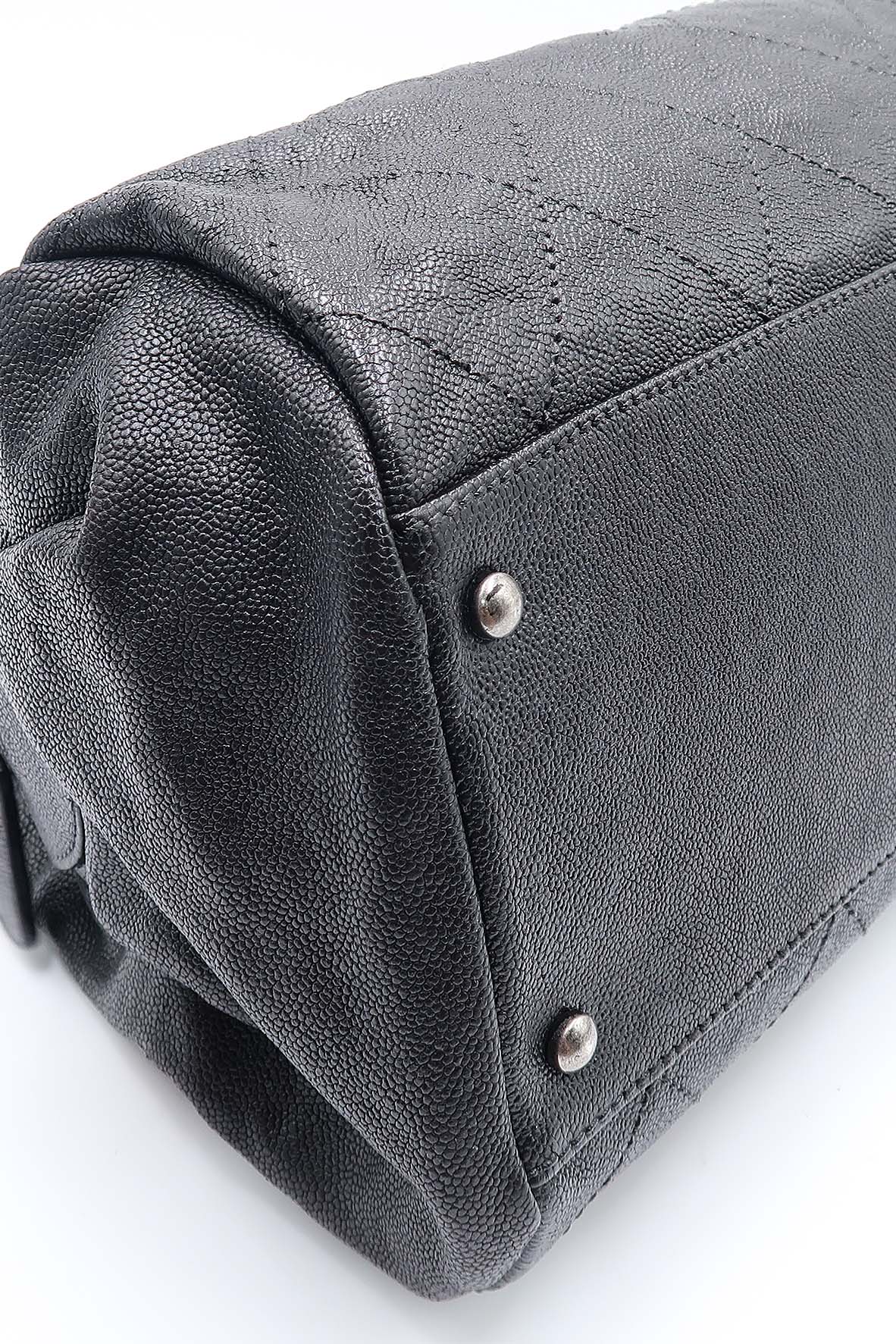 Outdoor Ligne Bowler Bag Black