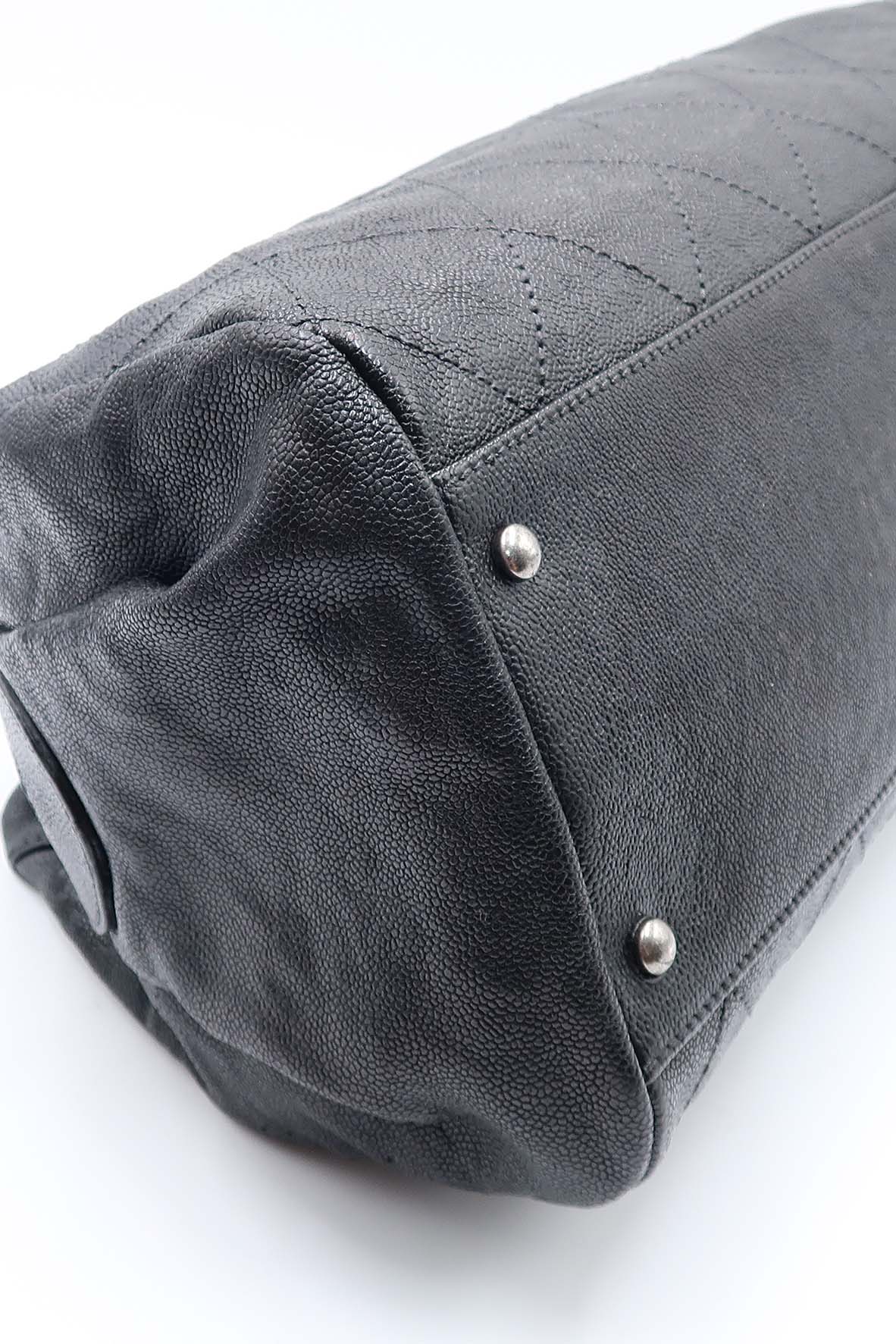 Outdoor Ligne Bowler Bag Black