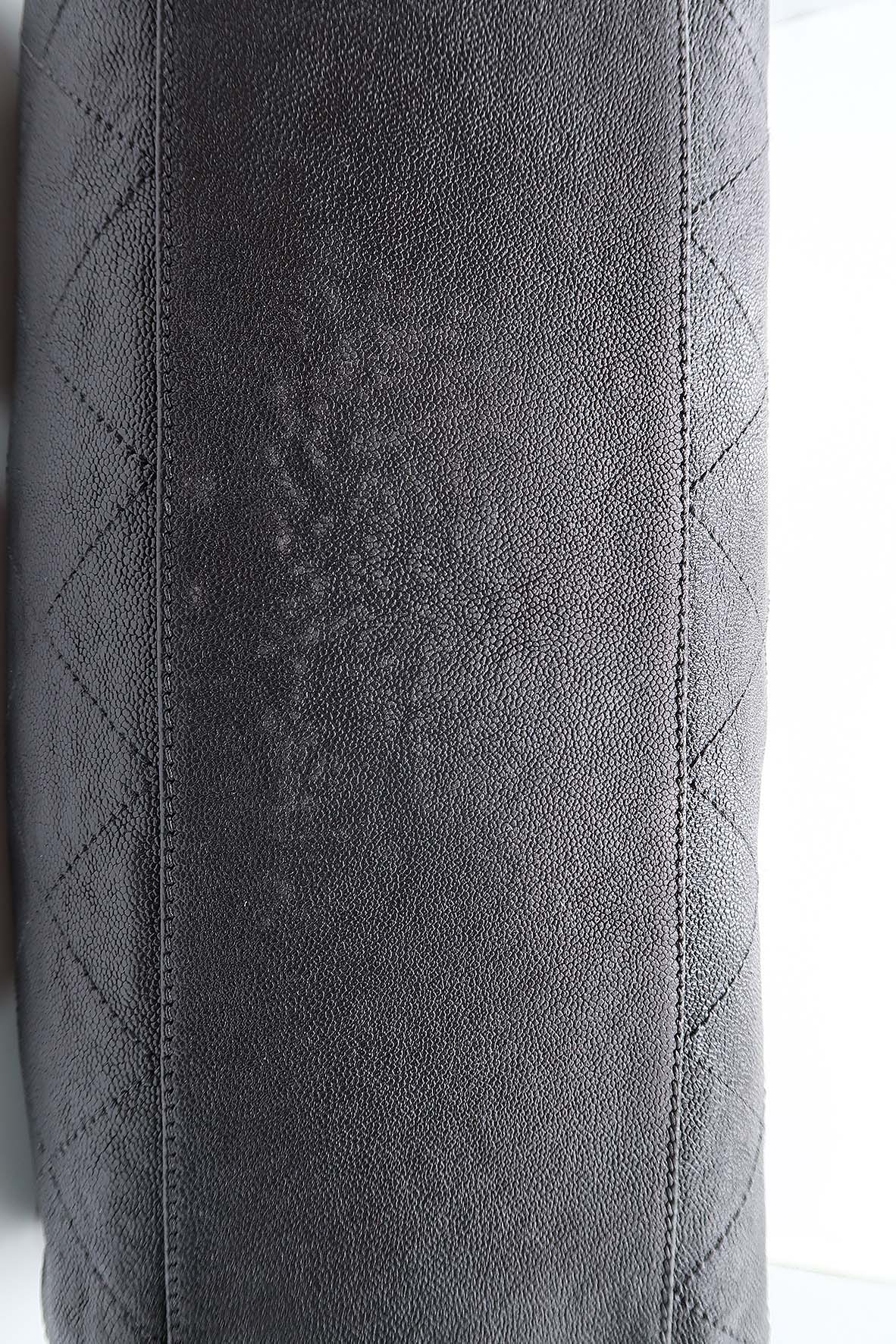 Outdoor Ligne Bowler Bag Black