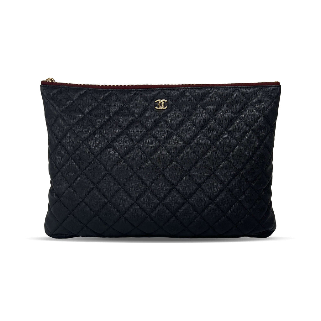 Pre owned Chanel black quilted caviar leather large o-case zip designer pouch