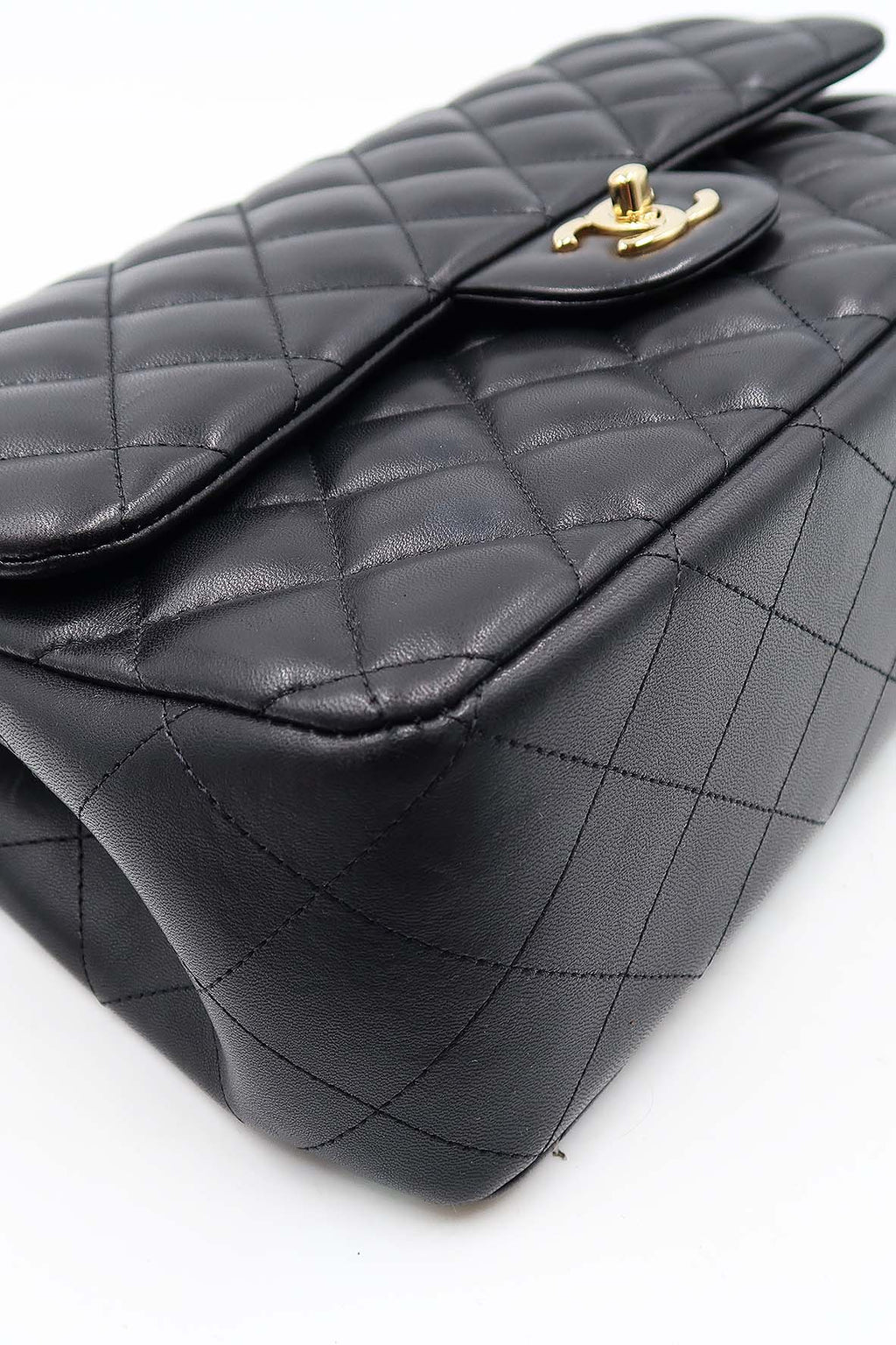 Quilted Lambskin Jumbo Classic Flap Bag with Gold Hardware Black