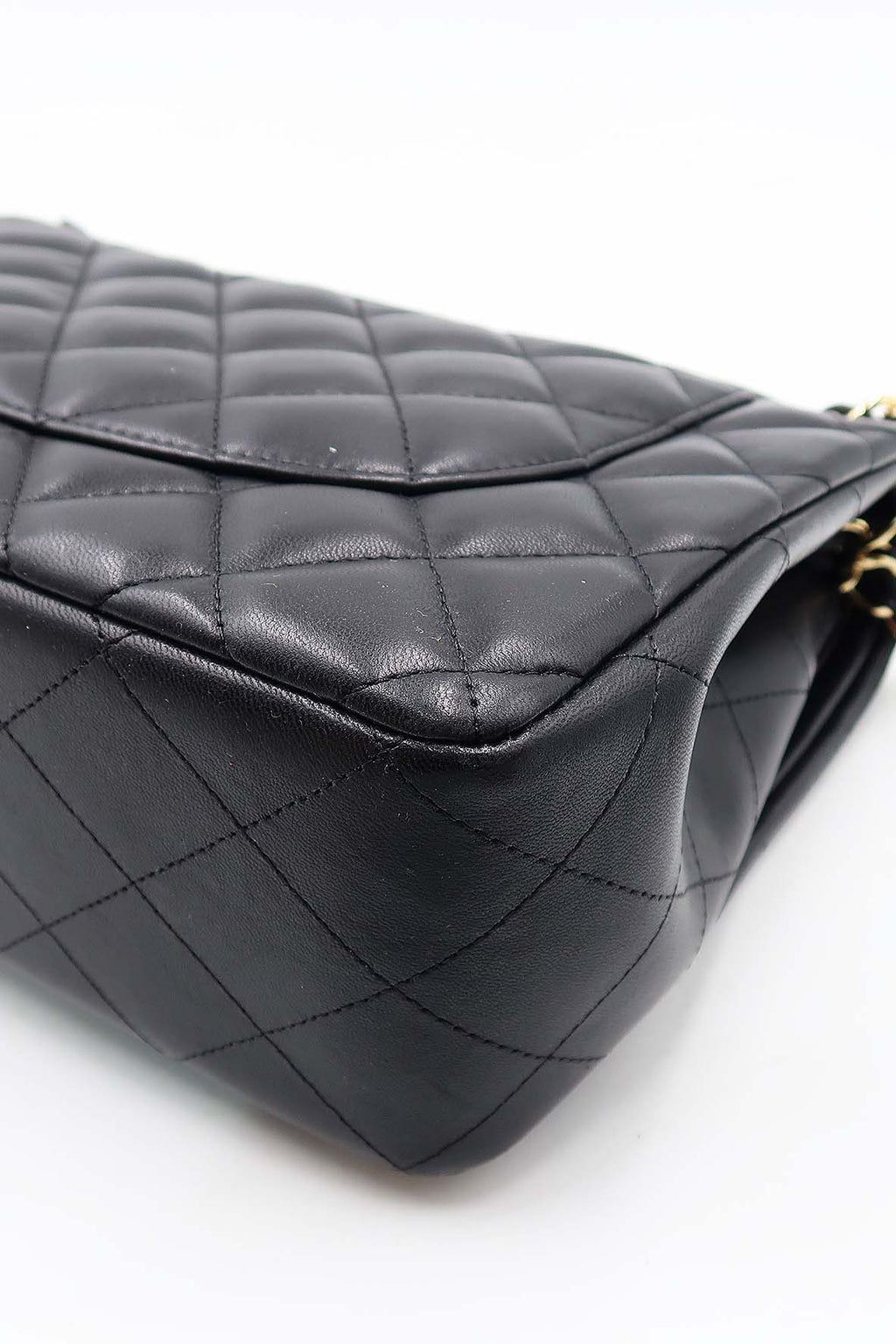 Quilted Lambskin Jumbo Classic Flap Bag with Gold Hardware Black