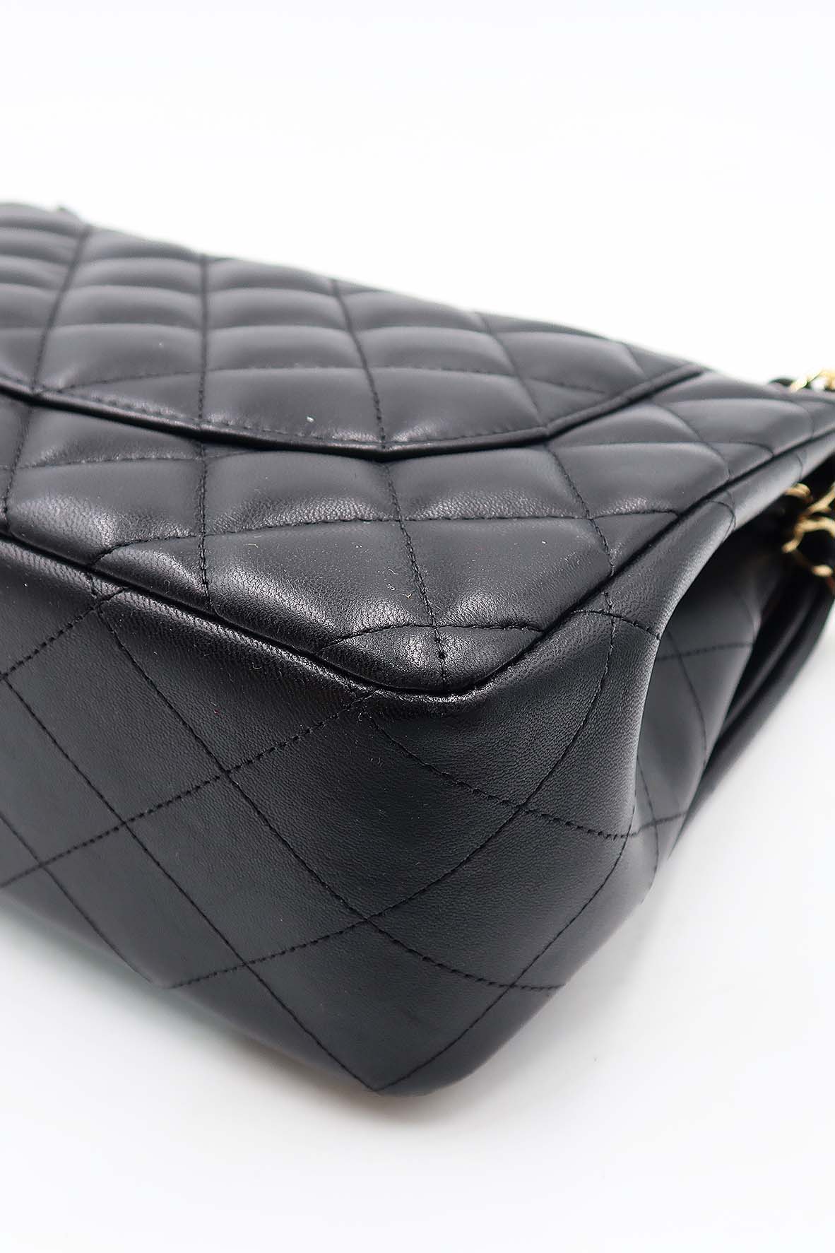 Quilted Lambskin Jumbo Classic Flap Bag with Gold Hardware Black