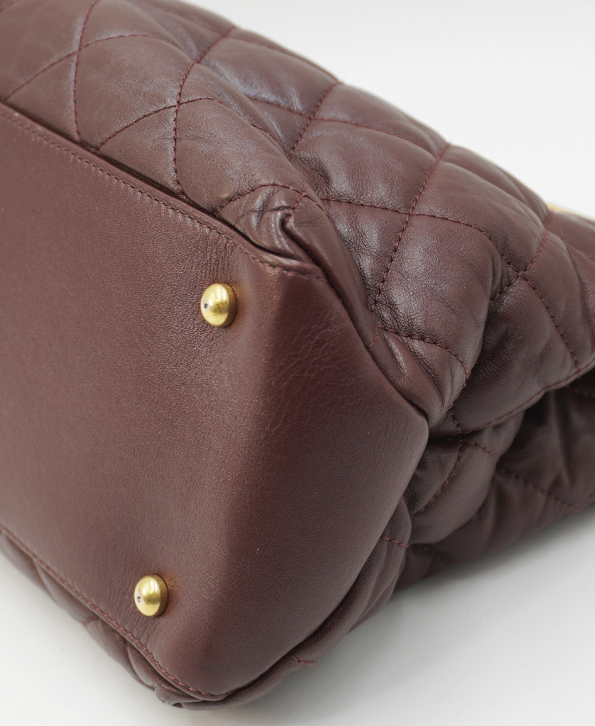 Quilted Soft Elegance Tote Red