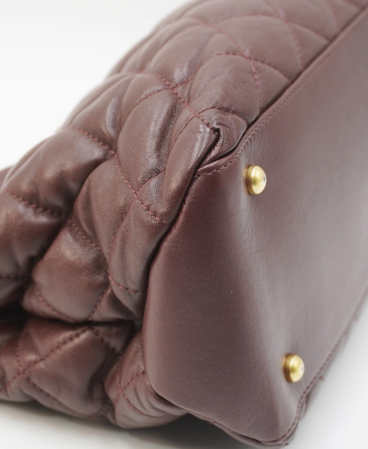 Quilted Soft Elegance Tote Red