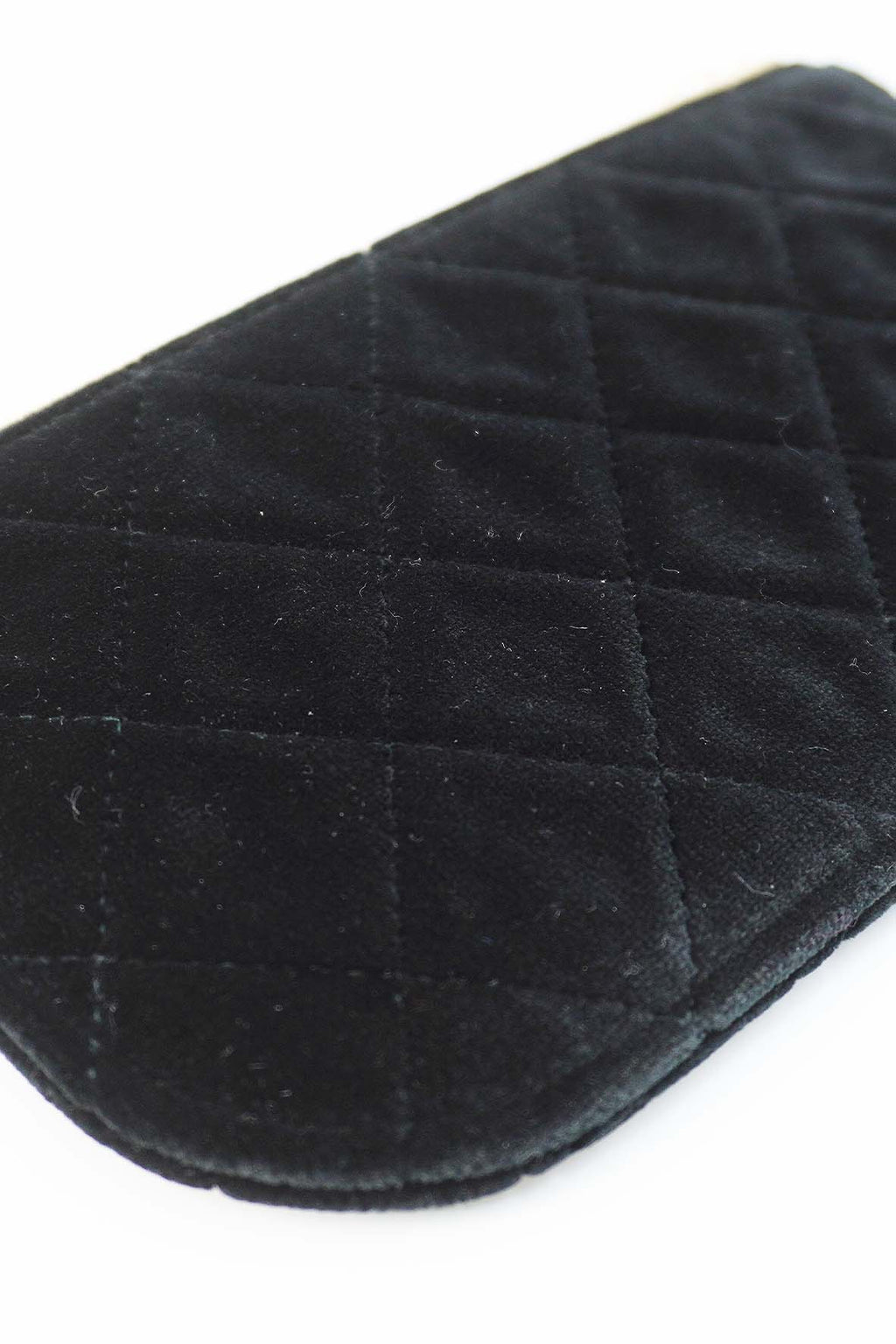 Small CC Button Zip Pouch Quilted Velvet Black
