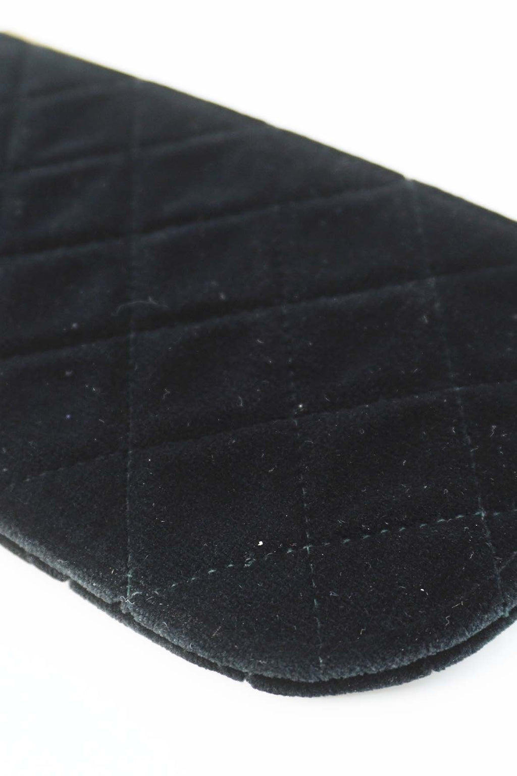 Small CC Button Zip Pouch Quilted Velvet Black