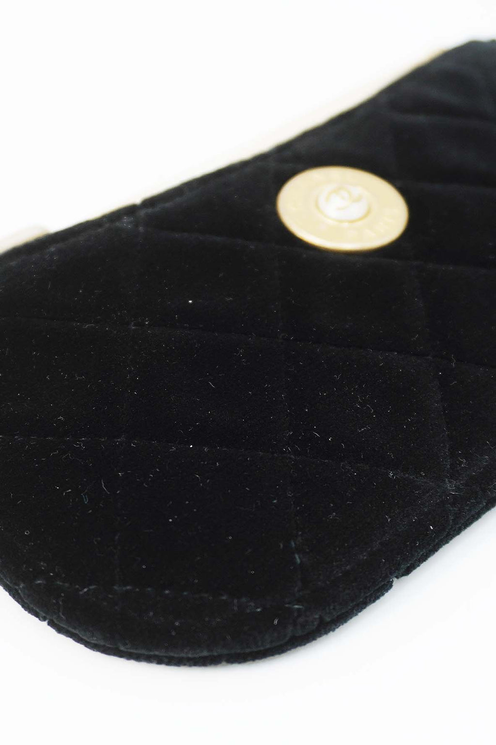 Small CC Button Zip Pouch Quilted Velvet Black