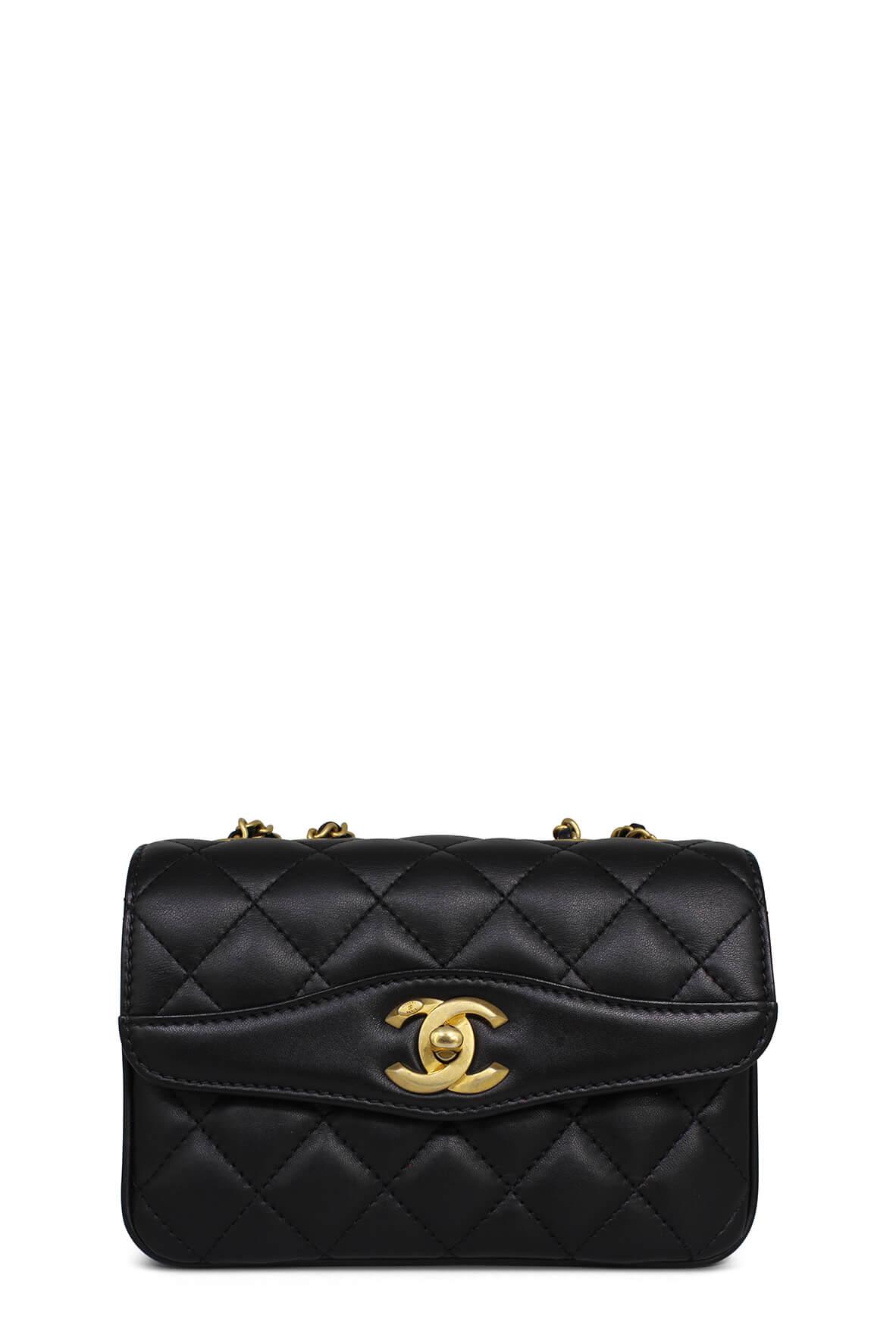 Small Coco Vintage Flap Bag Black with Gold Hardware