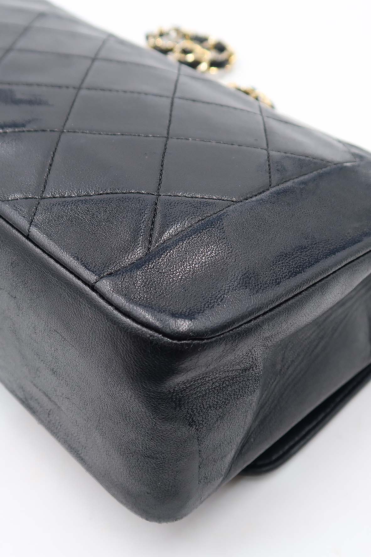 Vintage Quilted Lambskin Medium Diana Flap Bag with Gold Hardware Black