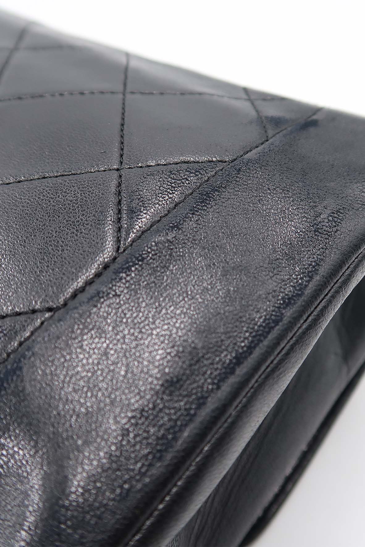 Vintage Quilted Lambskin Medium Diana Flap Bag with Gold Hardware Black