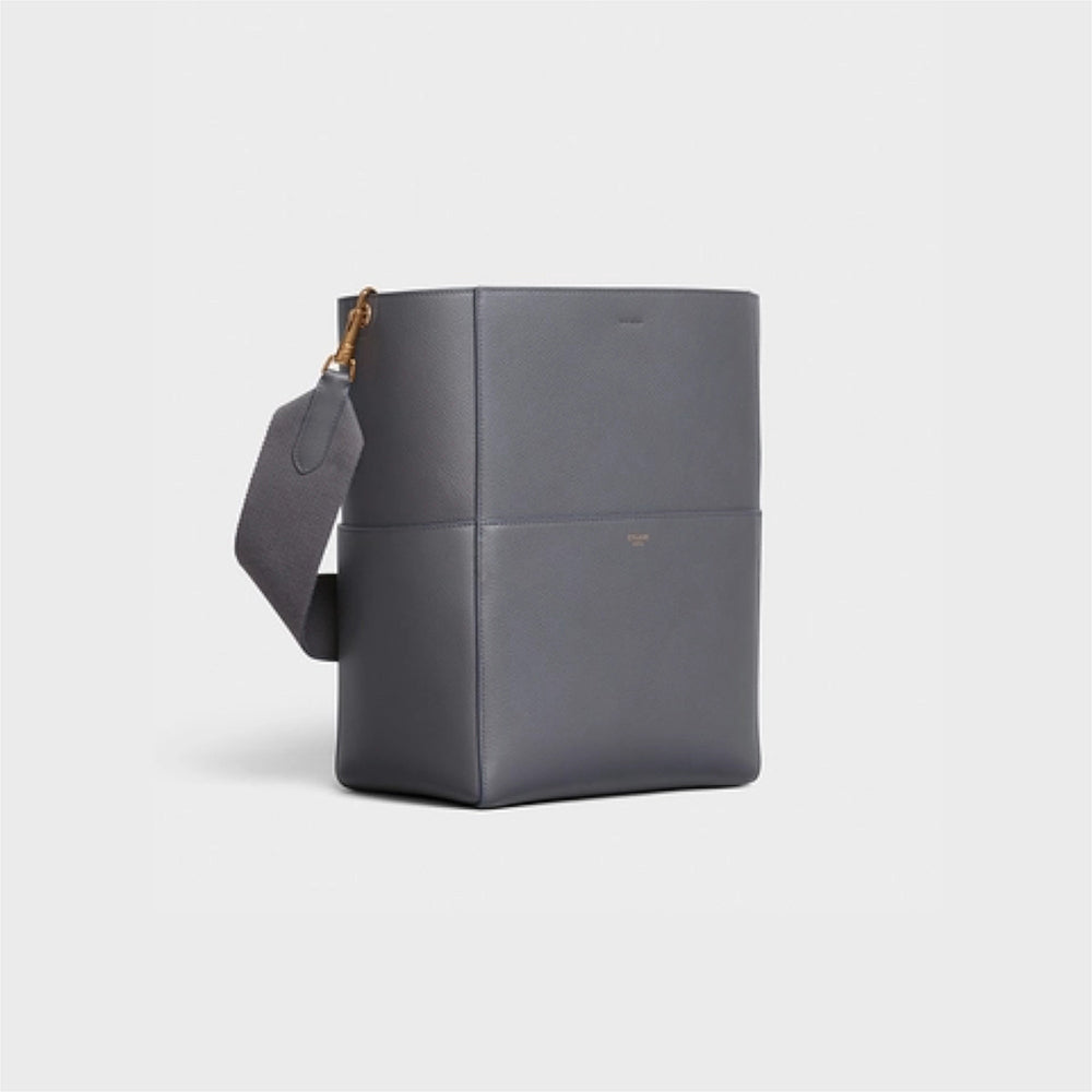 SANGLE BUCKET BAG
