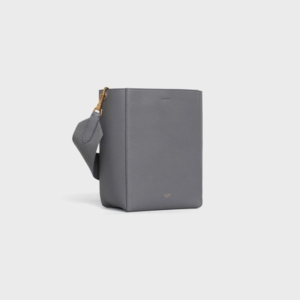 SANGLE BUCKET BAG