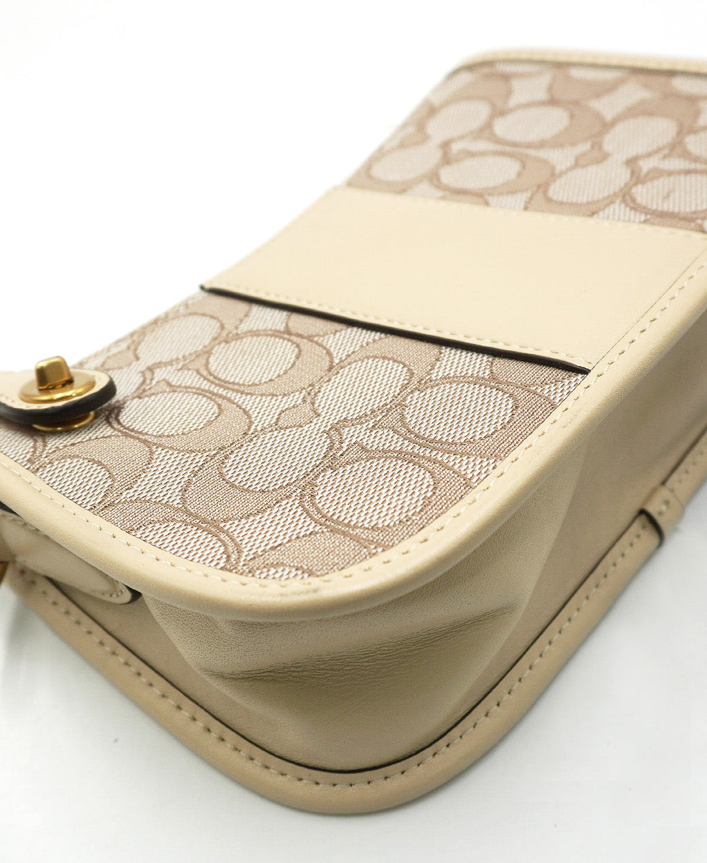 Swinger 20 Signature Jacquard Cream