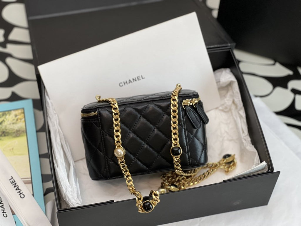 CHLVanity With Chain Black For Women Bags 6.2in/16cm