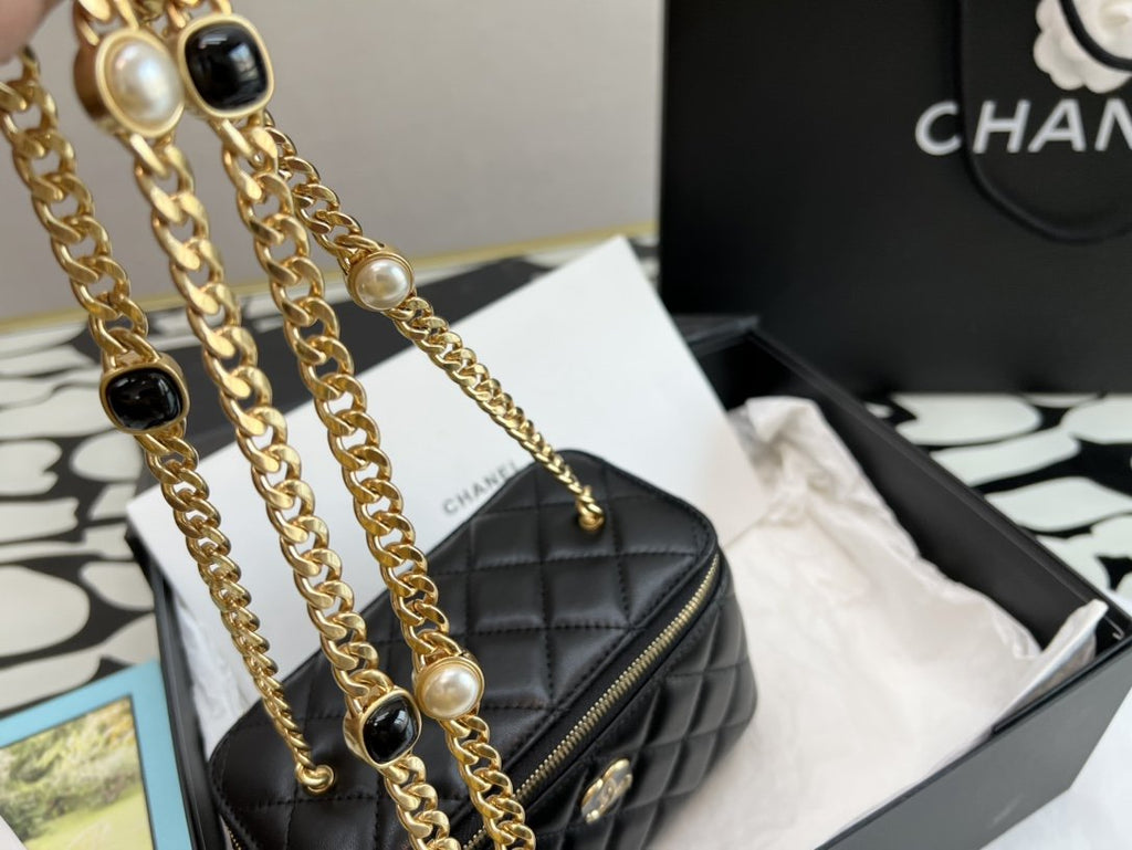 CHLVanity With Chain Black For Women, Women’s Bags 6.2in/16cm