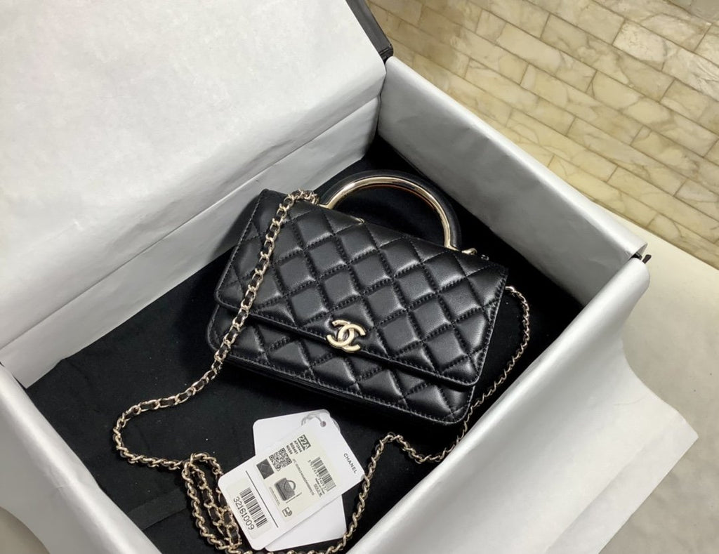 CHLHand-Held Oblique Cross Bag Black For Women, Women’s Bags 6.7in/19cm
