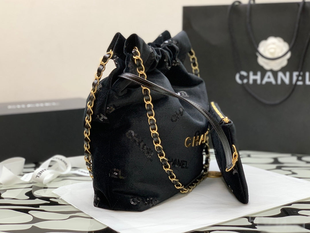 CHLSmall CHL22 Handbag Black For Women, Women’s Bags 11.8in/30cm