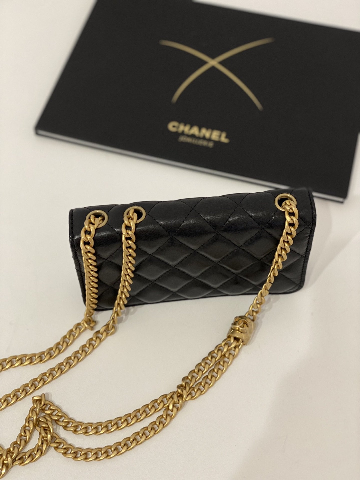 CHLWallet With Strap Black For Women Bags 6.7in/17cm