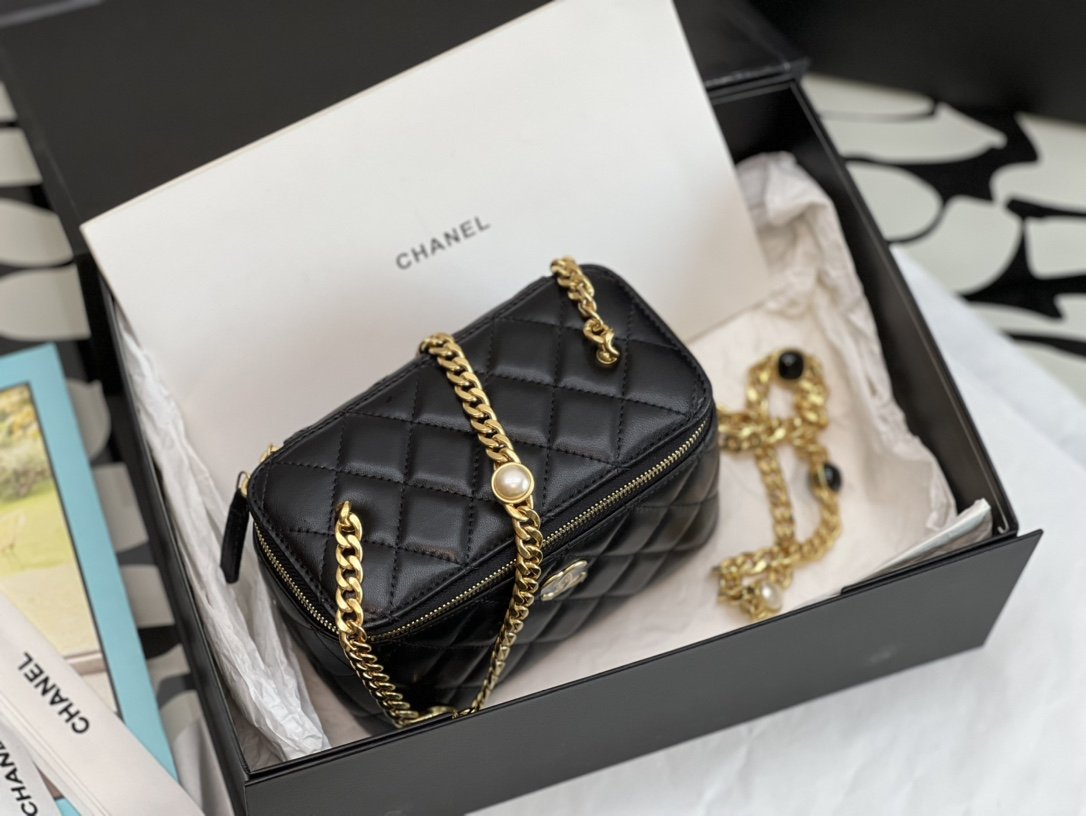 CHLVanity With Chain Black For Women Bags 6.2in/16cm