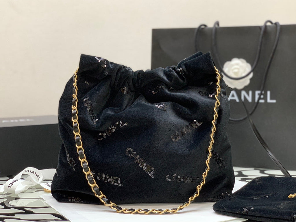 CHLSmall CHL22 Handbag Black For Women, Women’s Bags 11.8in/30cm