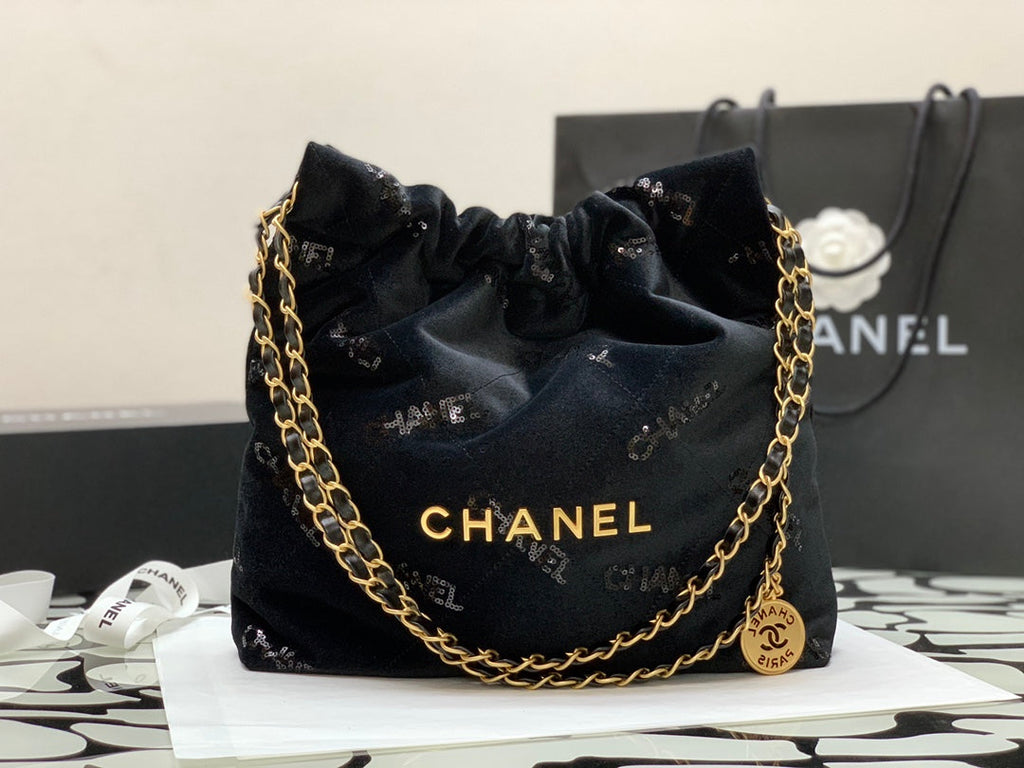 CHLSmall CHL22 Handbag Black For Women, Women’s Bags 11.8in/30cm