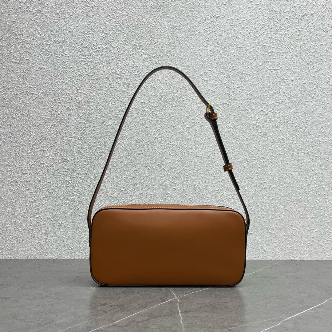 GLAMI Camera Shoulder Bag Cuir Triomphe Brown For Women 10in/26cm 199183DU3.04LU