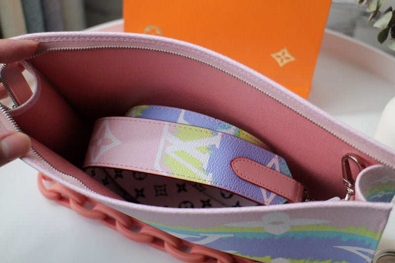 LOV2 Bags - Luxurious Bags  1608