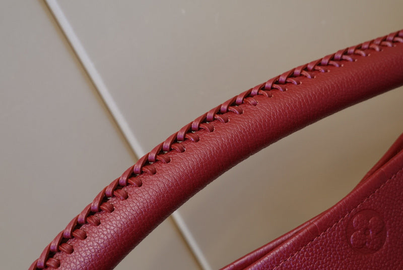 LOV2 Bags - Luxurious Bags  1549