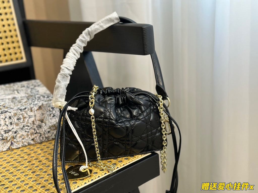 EN - Luxury Bags DIR 365