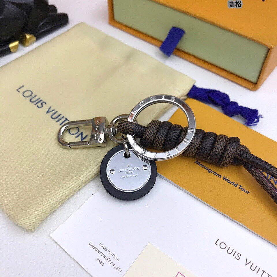 EN - Lux Keychains LUV 071