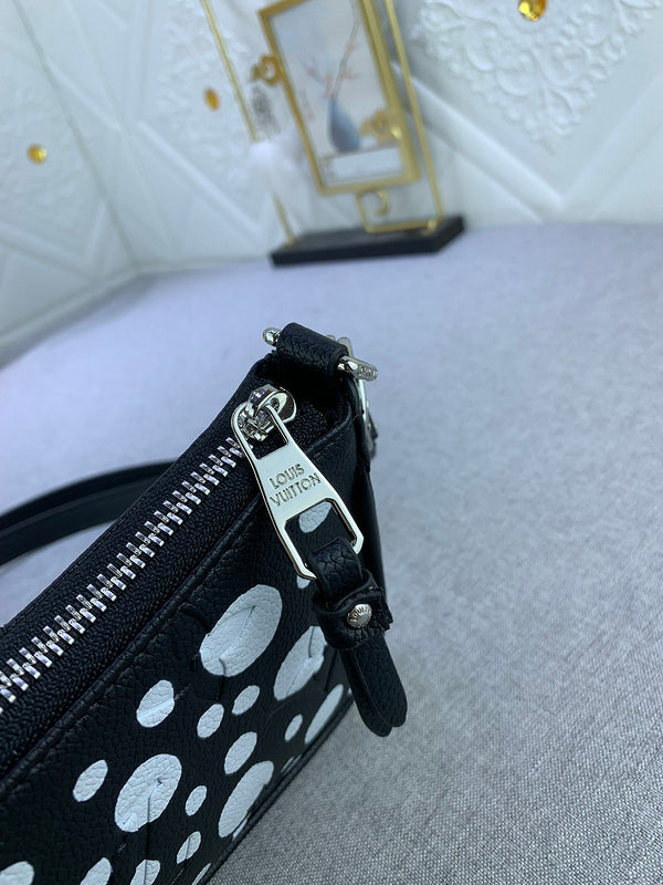 Satchel Bags - VL2 Bags - 131