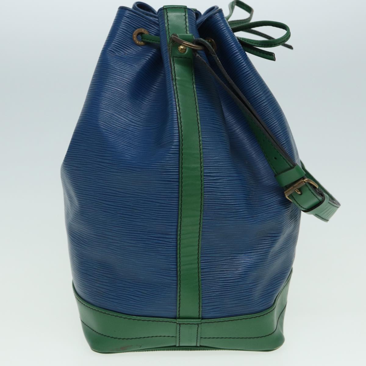 Louis Vuitton Epi Noe Shoulder Bag Bicolor Color Green Blue