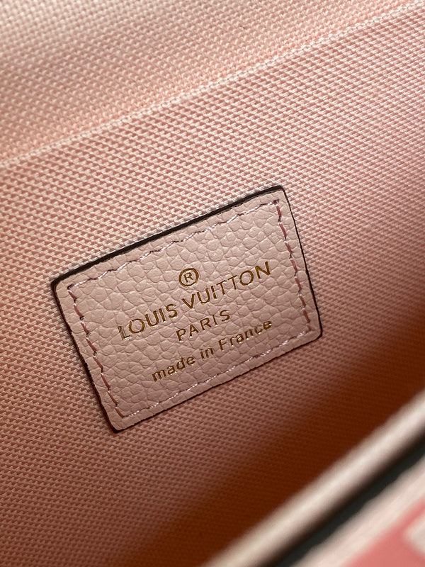 LOV2 Bags - Luxurious Bags  1579